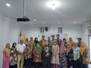 MOU UIR dengan STIA LPPN Padang