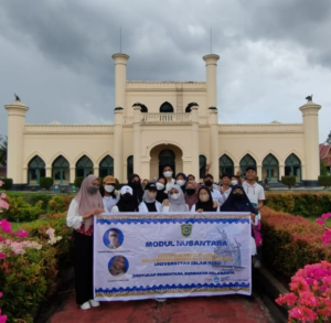 Kegiatan Outing Class Mahasiswa Inbound PMM 2 UIR