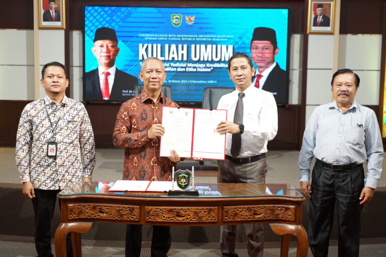 UIR dan Komisi Yudisial RI MoU